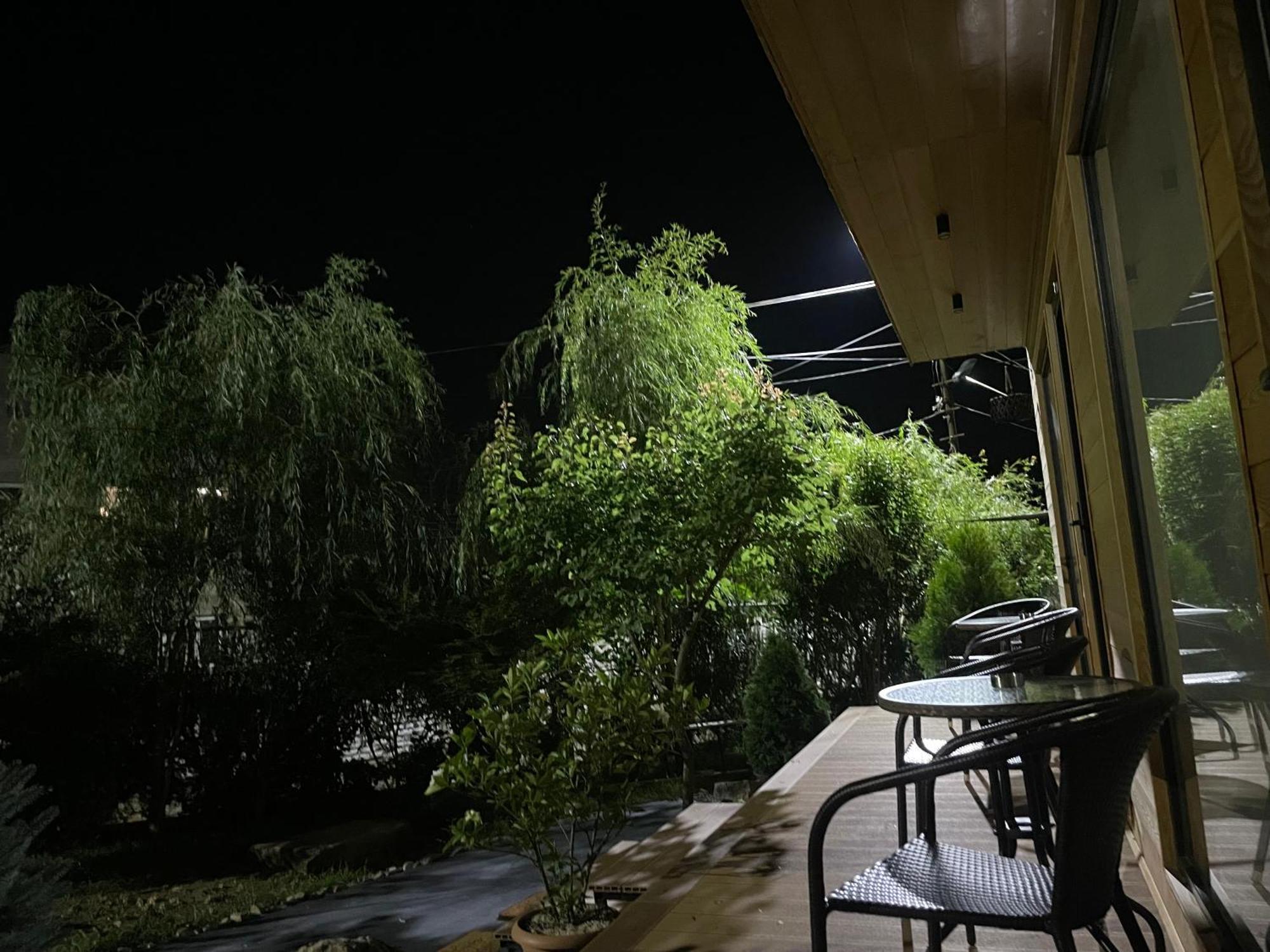 Garden Rooms In Kutaisi Eksteriør bilde