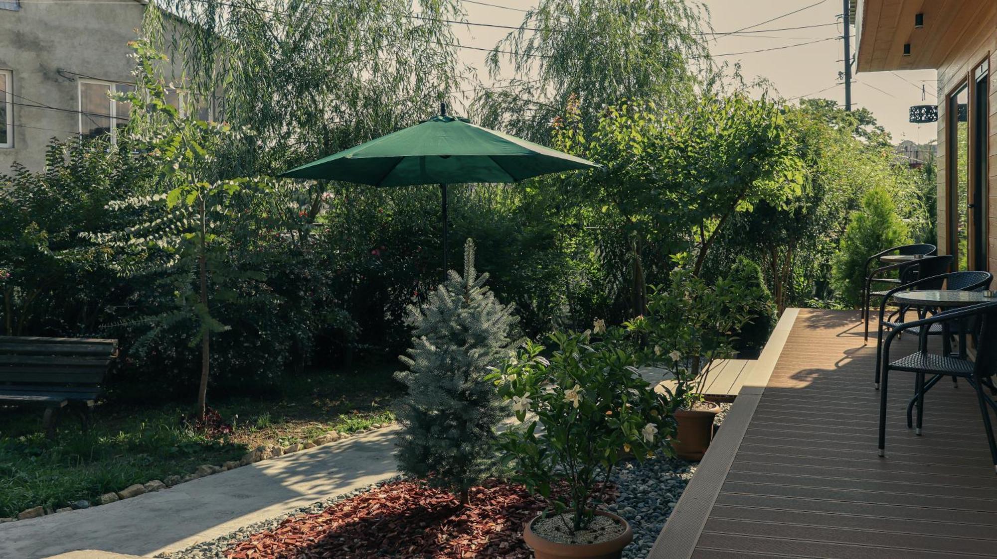 Garden Rooms In Kutaisi Eksteriør bilde