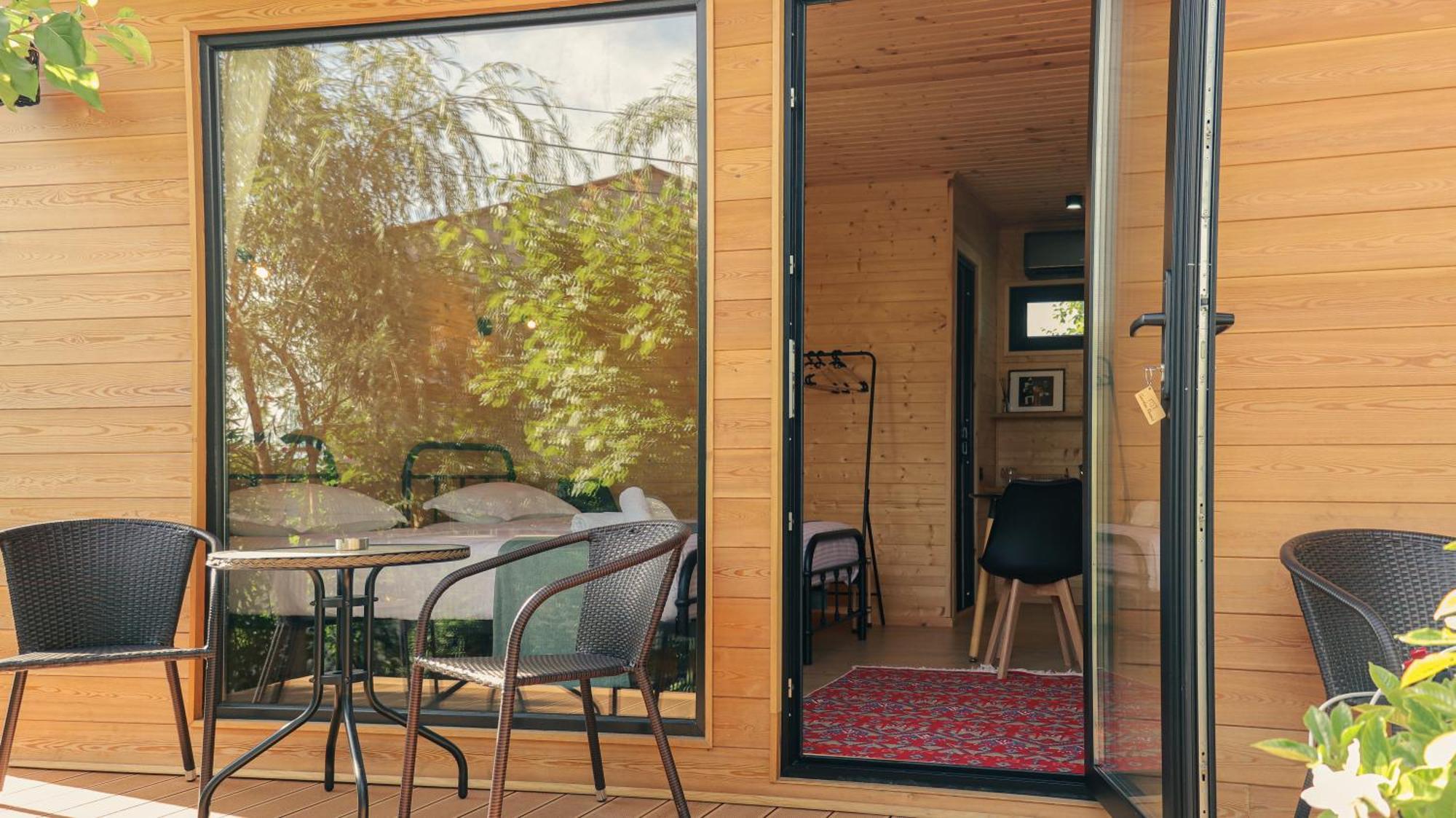 Garden Rooms In Kutaisi Eksteriør bilde