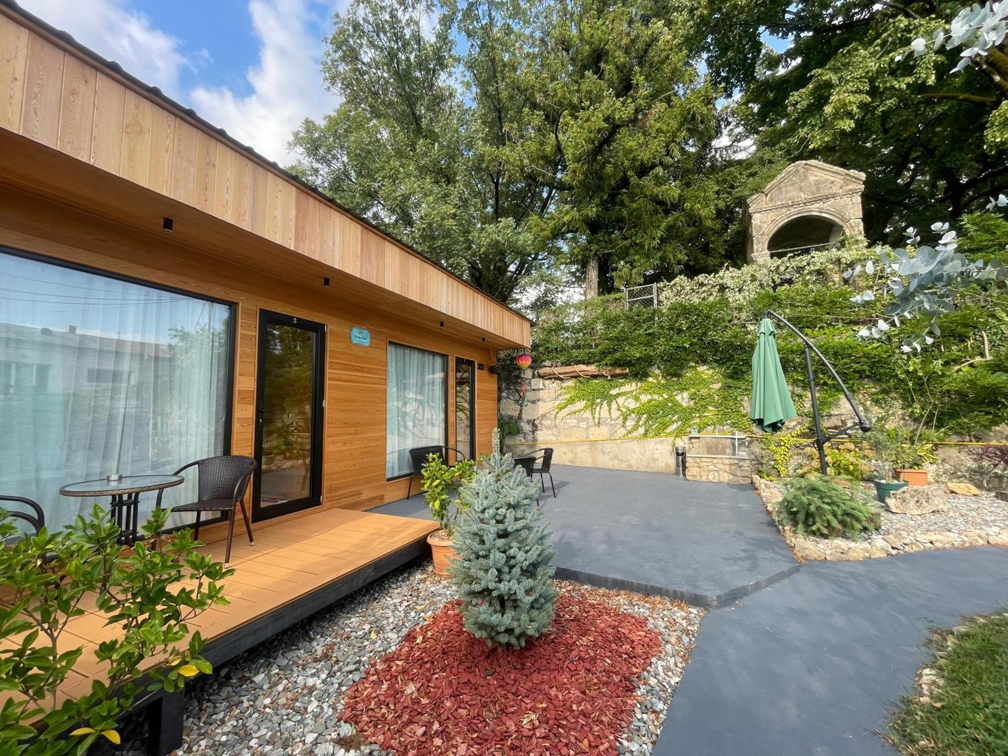 Garden Rooms In Kutaisi Eksteriør bilde
